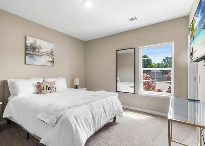 Elegant 2 Bed/2 Bath Apartment In Melbourne Fl